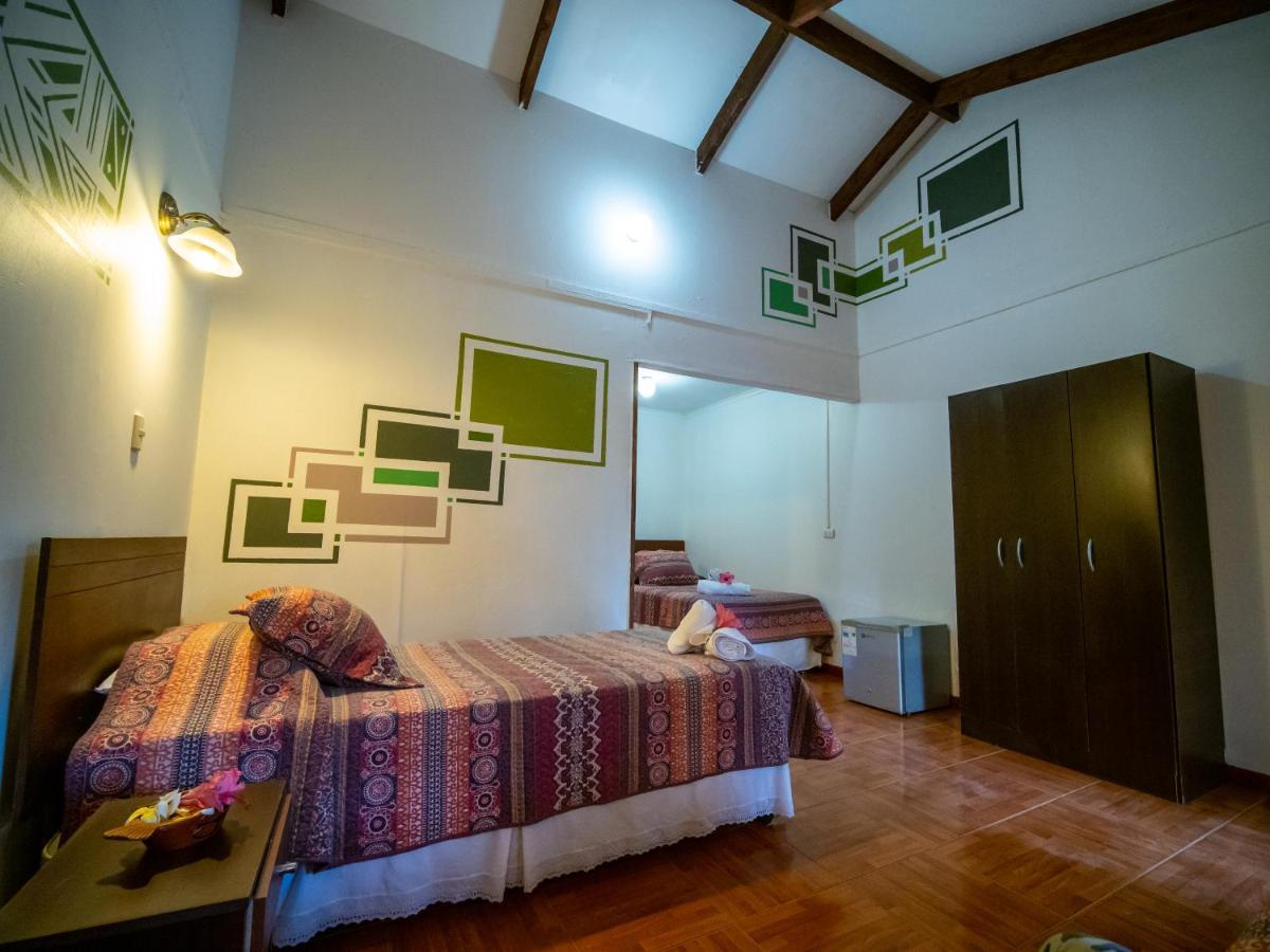 Tupa Hotel Ханга Роа Екстериор снимка