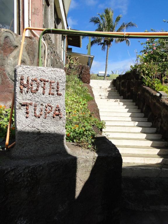 Tupa Hotel Ханга Роа Екстериор снимка